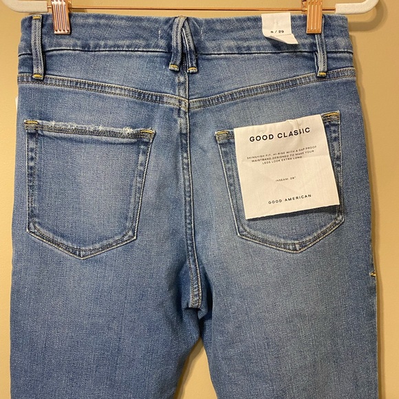 Good American indigo blue distressed skinnyish jean size 8/29 - Picture 7 of 8